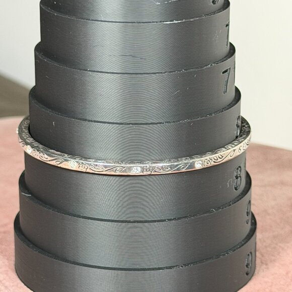 Brighton Heart in a Circle Silver Scrolled Crystal Bangle Bracelet - Picture 3 of 8